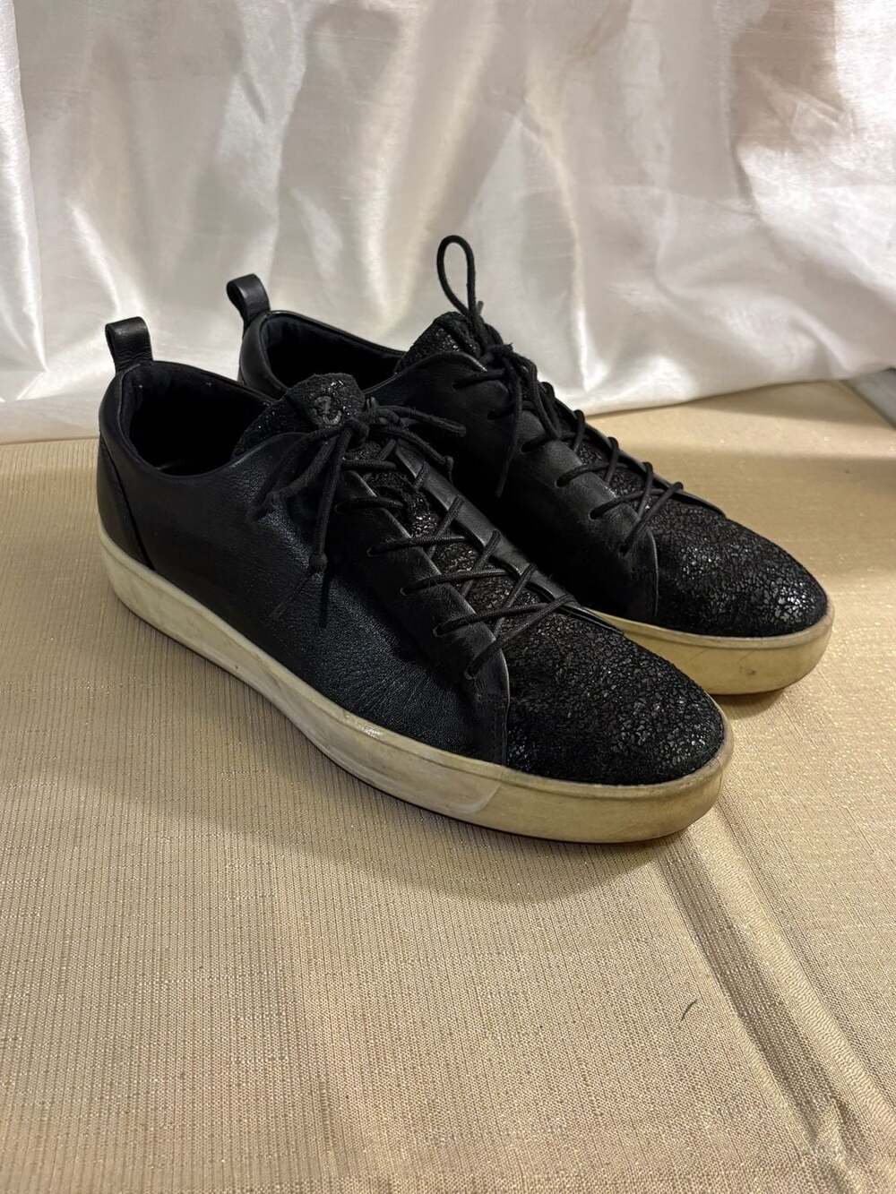 Ecco Women's Soft 8 Black Leather and Shimmer Sneaker